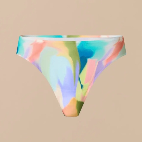 MeUndies DreamSeam
Thong - Picture 1 of 9